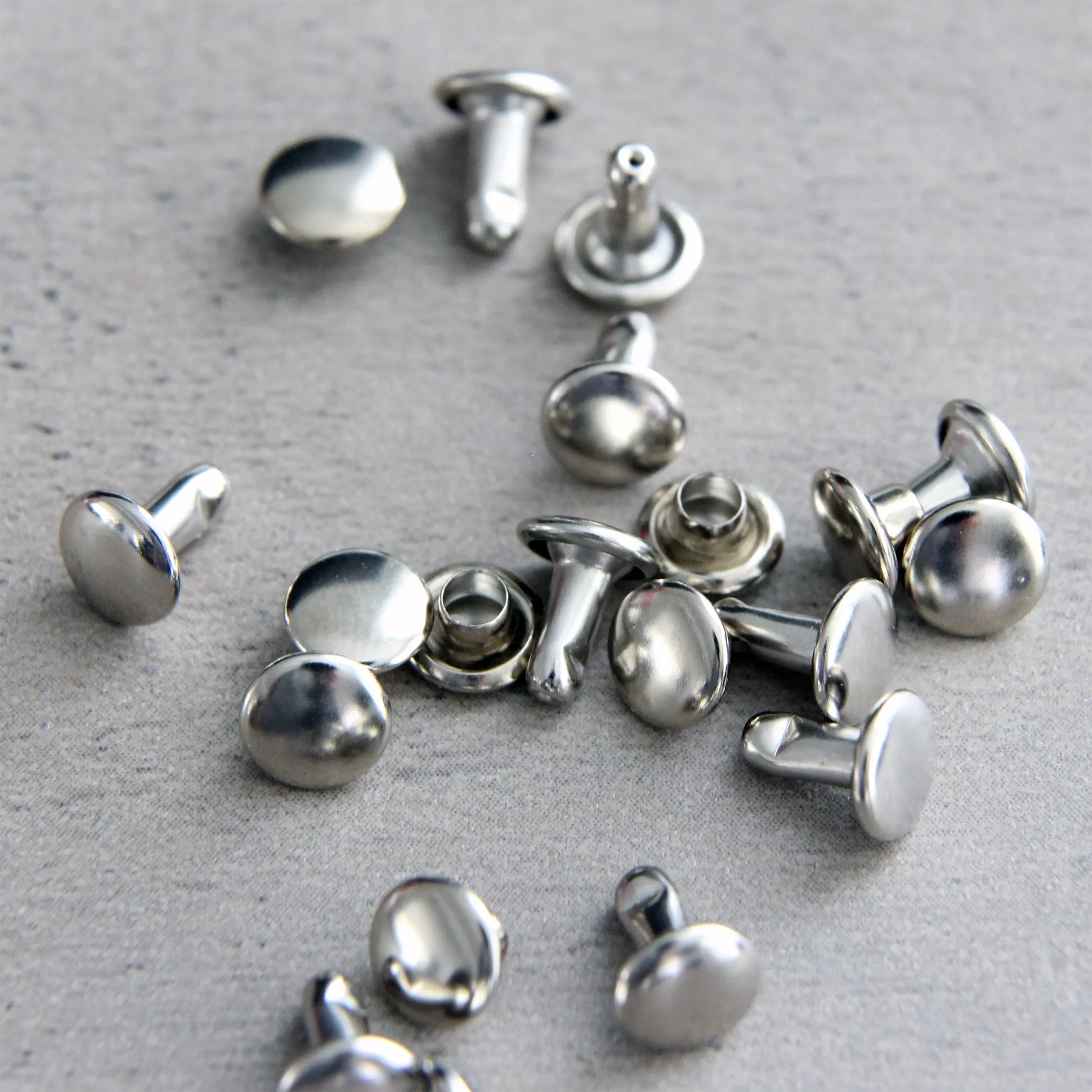 Double Cap Rivets 6mm (20sets)