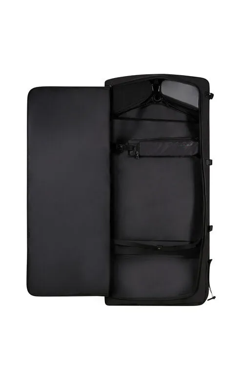 Samsonite - Pro DLX Tri fold Garment bag - Black